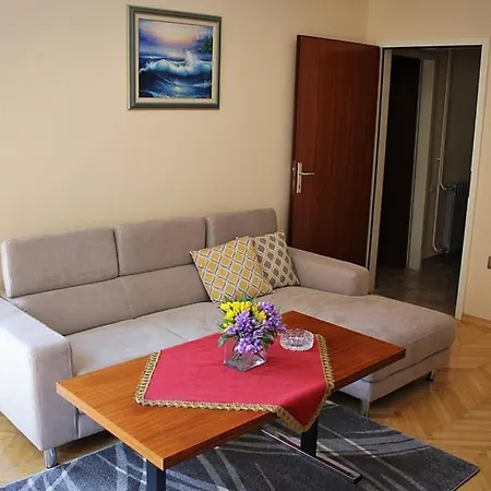 Apartment - Diklo 5880e