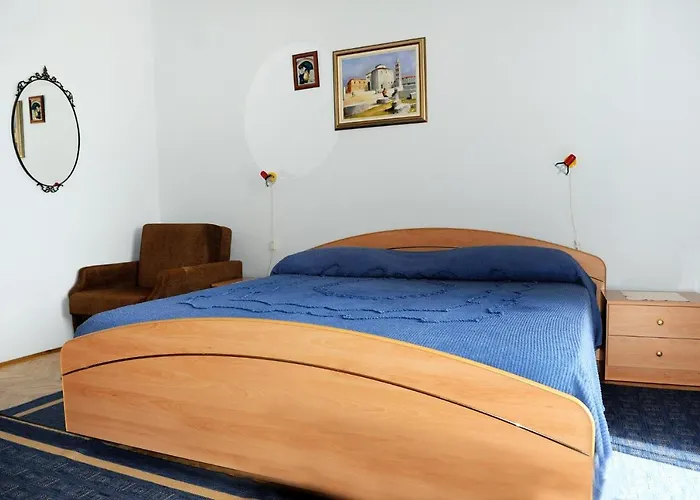 - Diklo 5880e Lägenhet *