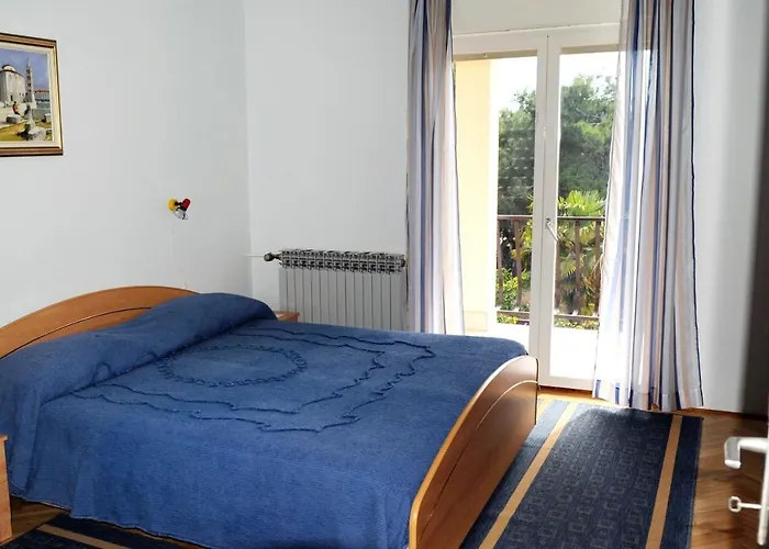 Апартаменты - Diklo 5880e *